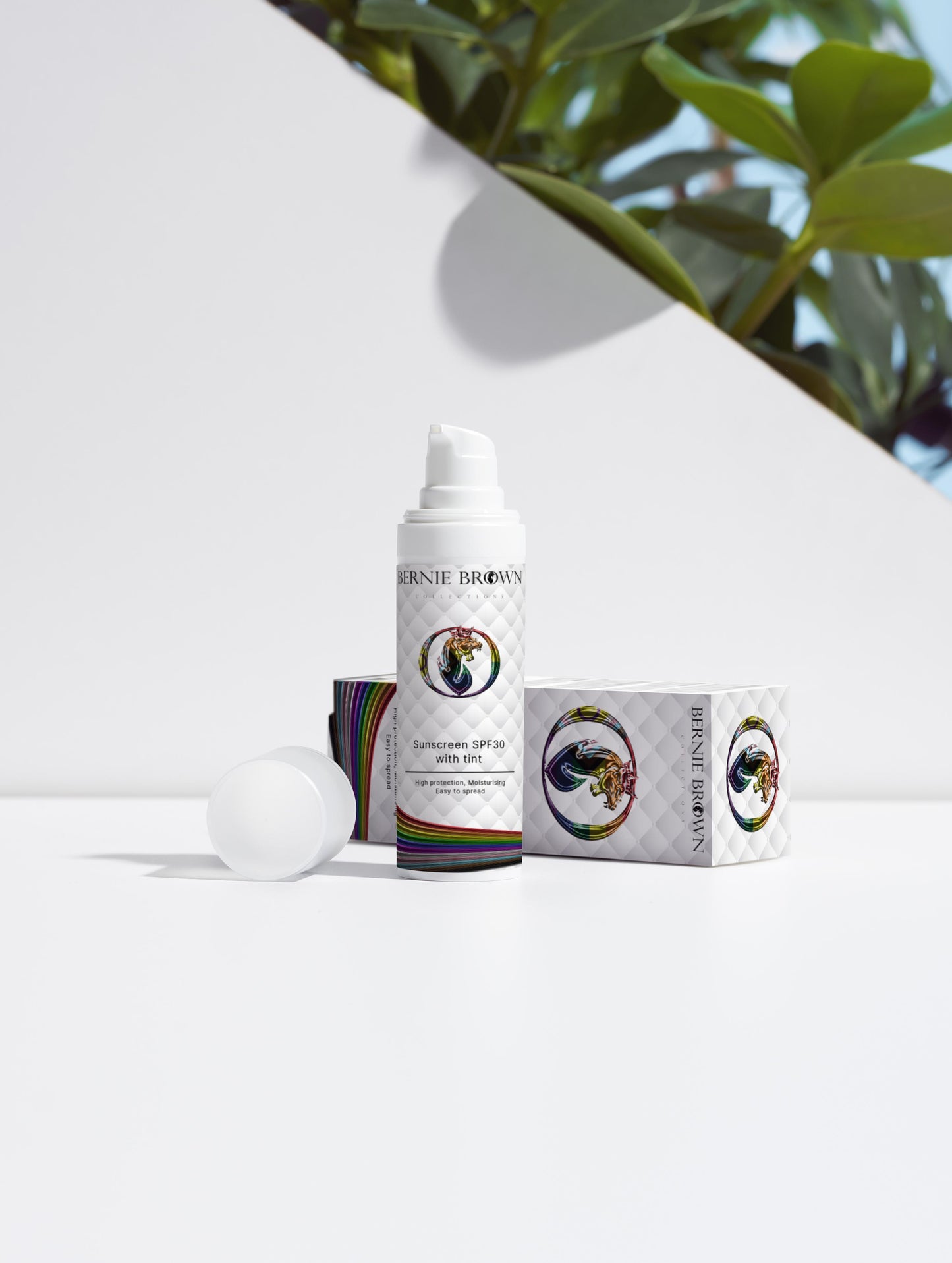 PRIDE 2025: Sunscreen SPF30, with tint